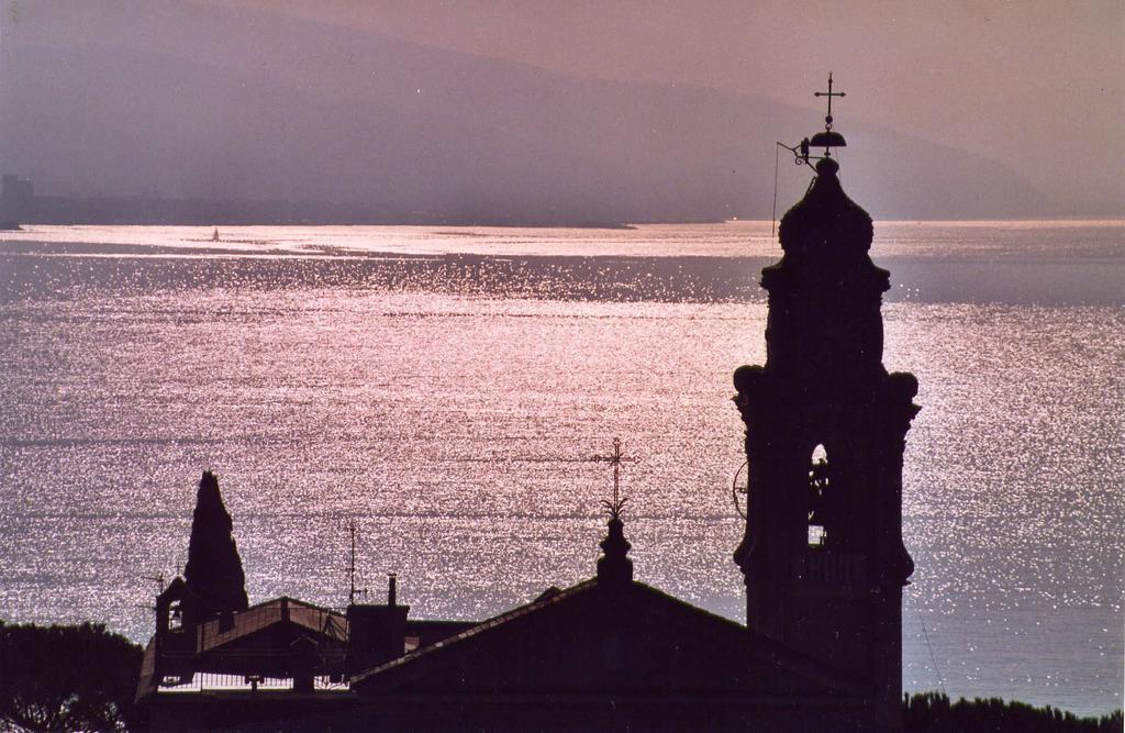 Hotel L'Approdo Rapallo Exterior photo